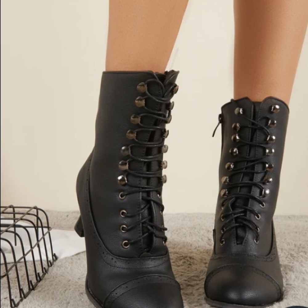 Victorian granny lace to boots